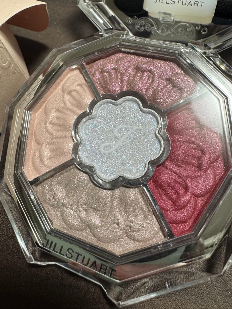 ディオール　ルミナイザー　06 ジュエルドブーケ　04