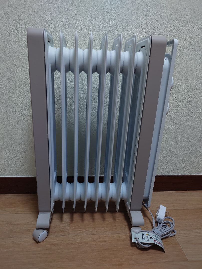 デロンギ　オイルヒーター　VentiCaltro