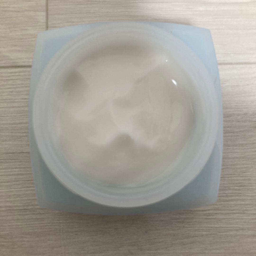 CHANEL イドゥラ　ビューティジェル状クリーム　50g