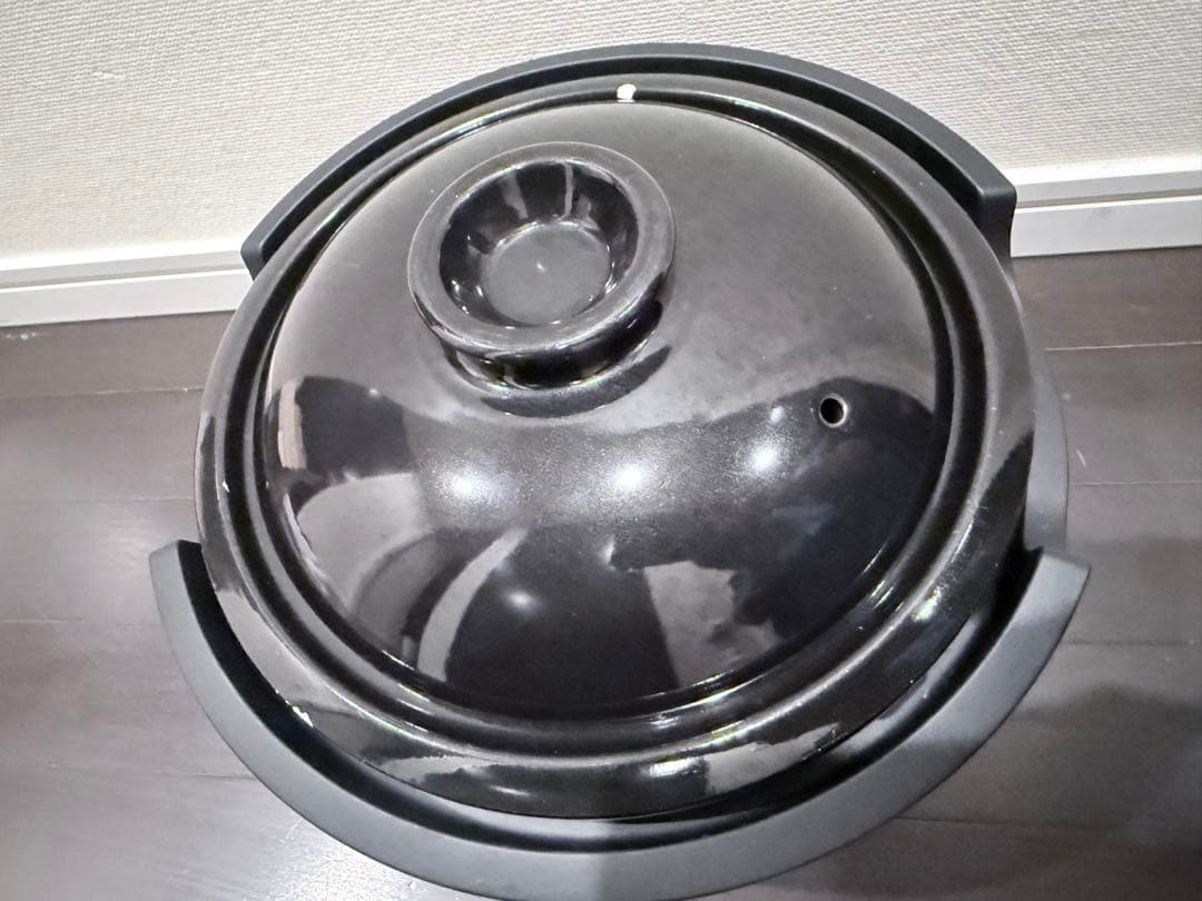 siroca 電気土鍋 SR-E111 2022年製