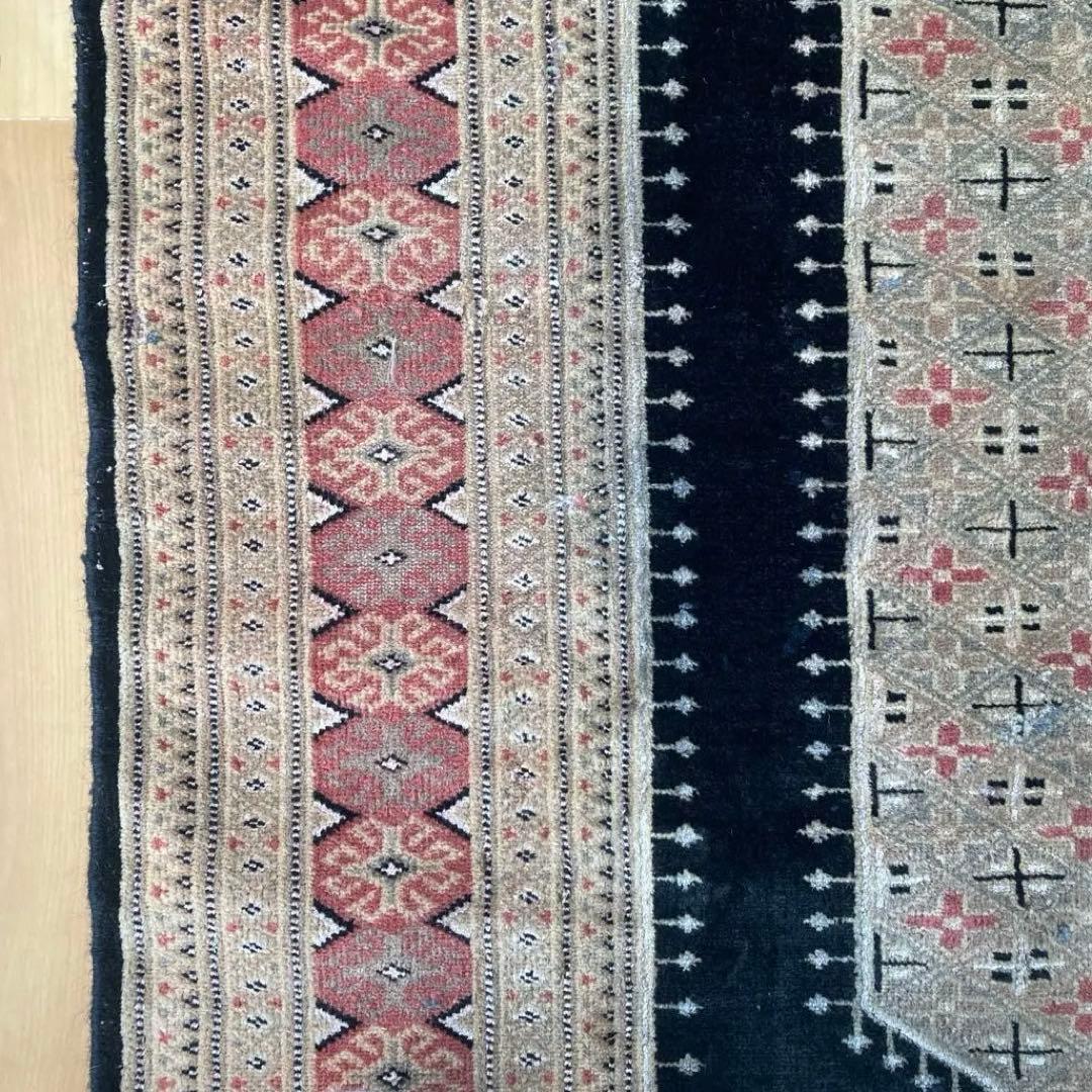 ヴィンテージラグ　トライバルラグ　パキスタン　メダリオン