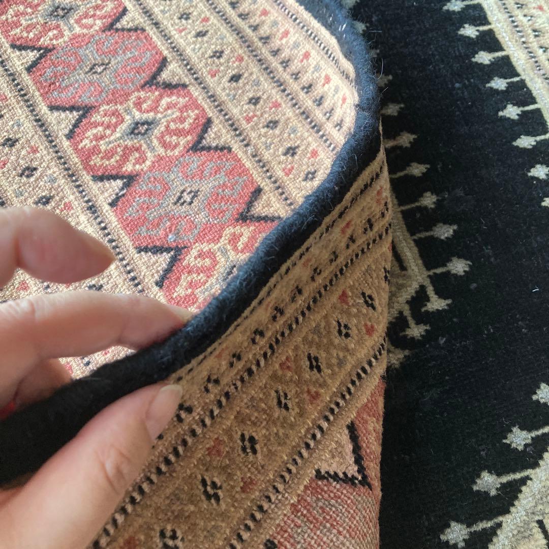 ヴィンテージラグ　トライバルラグ　パキスタン　メダリオン