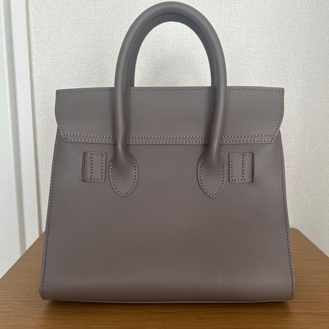 ヴィオラドーロ　バッグ