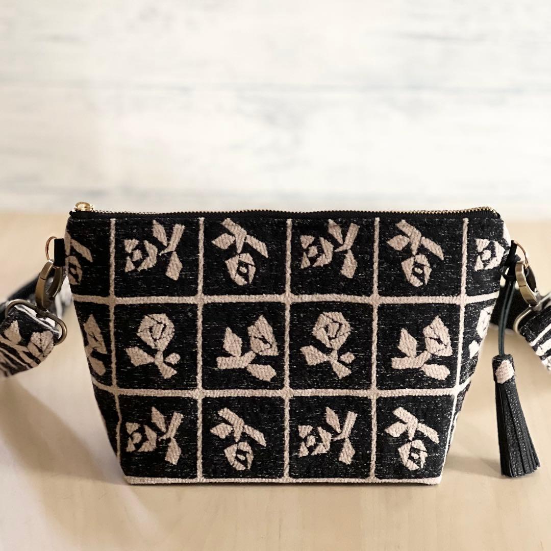 ミナペルホネン Lulu small beigeショルダーバッグ&ストラップ