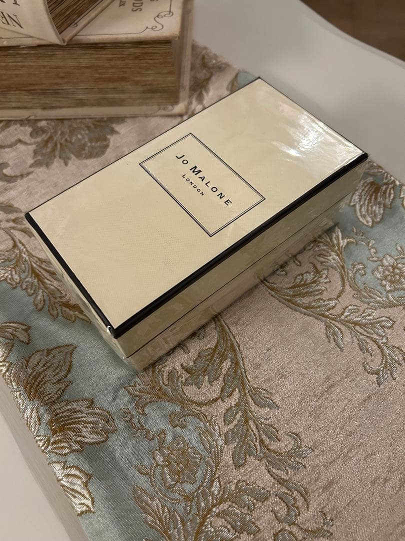 香水（未開封） 希少 廃盤 ハニーサックル&ジャスミン ジョーマローン