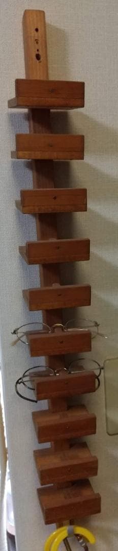 【ハンドメイド壁掛けラック】木製メガネスタンド