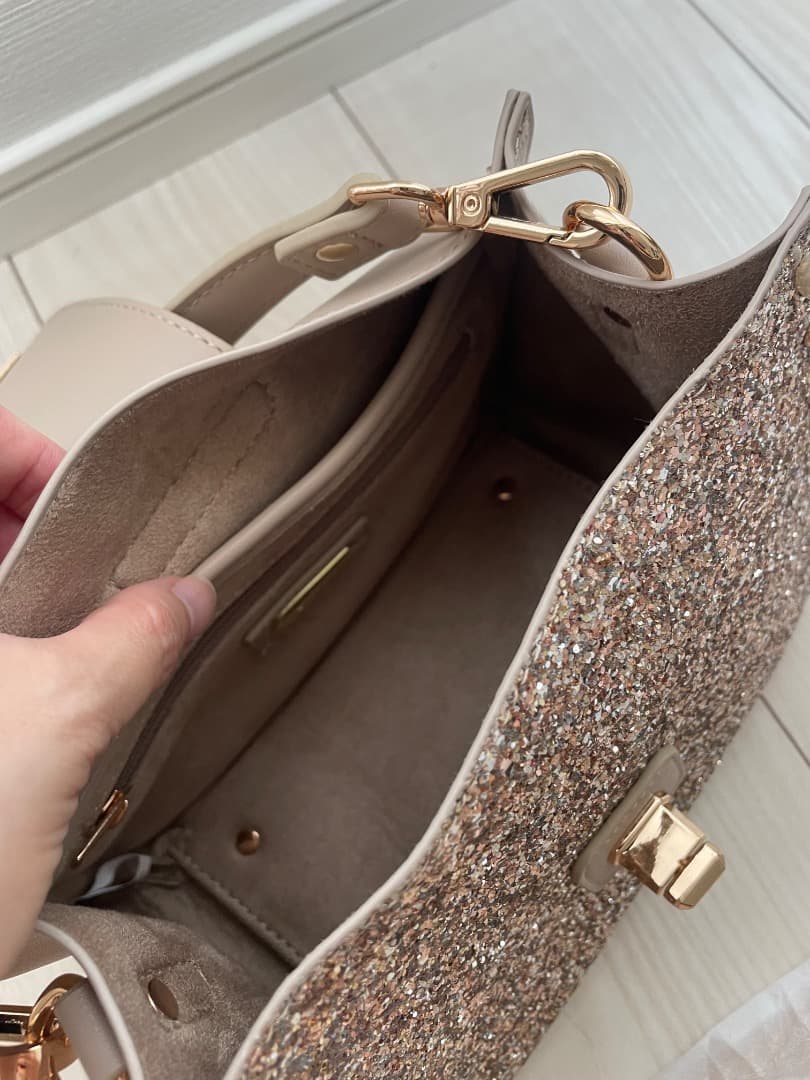 ダイアナバック