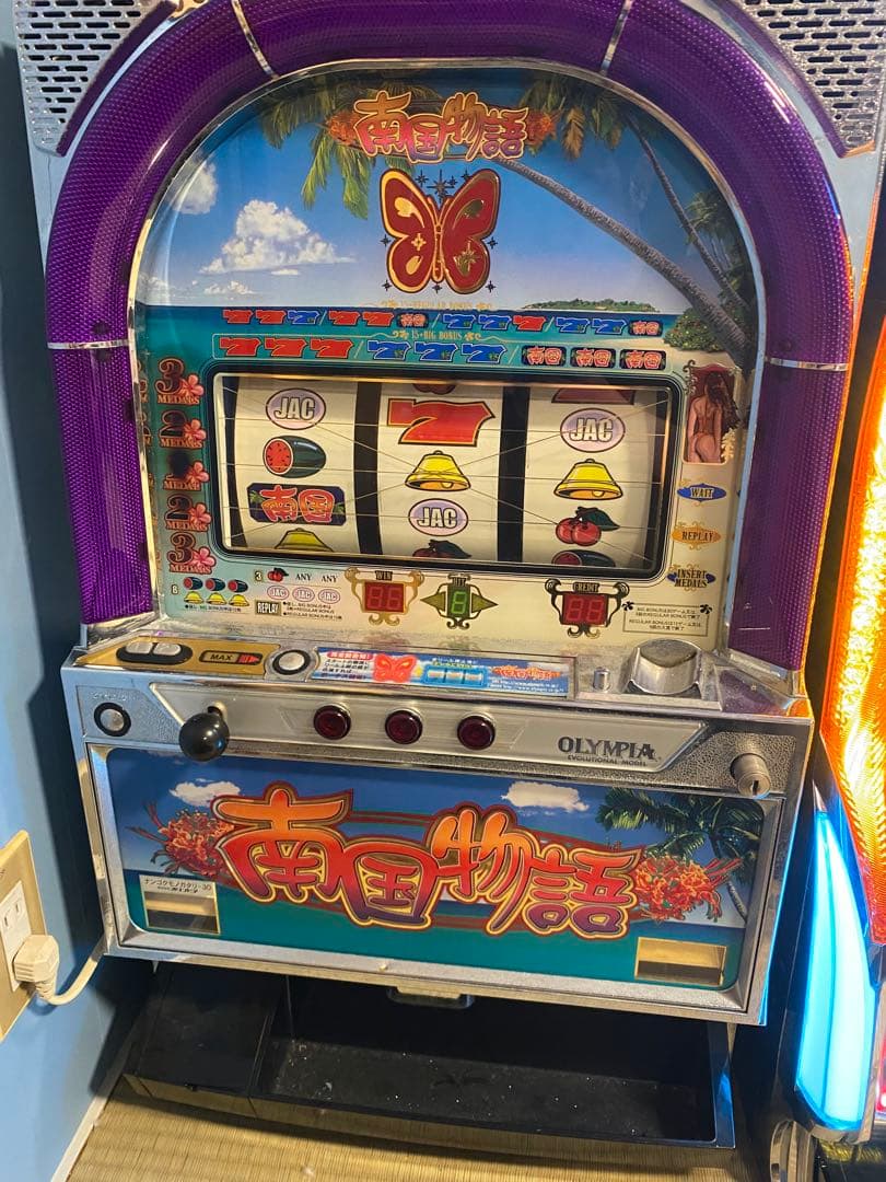 （送料込）南国物語　実機　裏　4号機　スロット　パチスロ　32Gver.