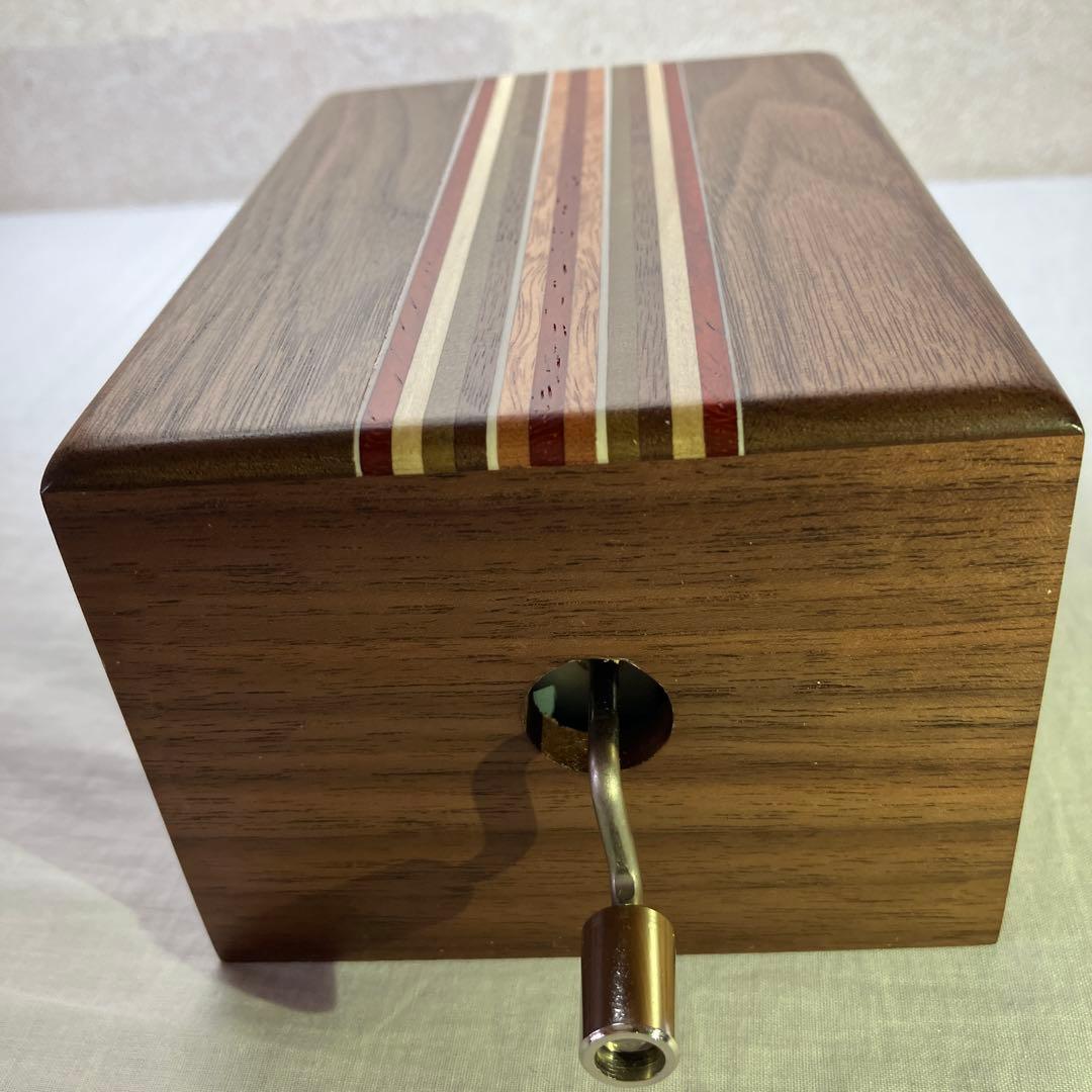 オルガニート20音 箱根山麓クラフトフジタ ウォールナット寄木ケース。