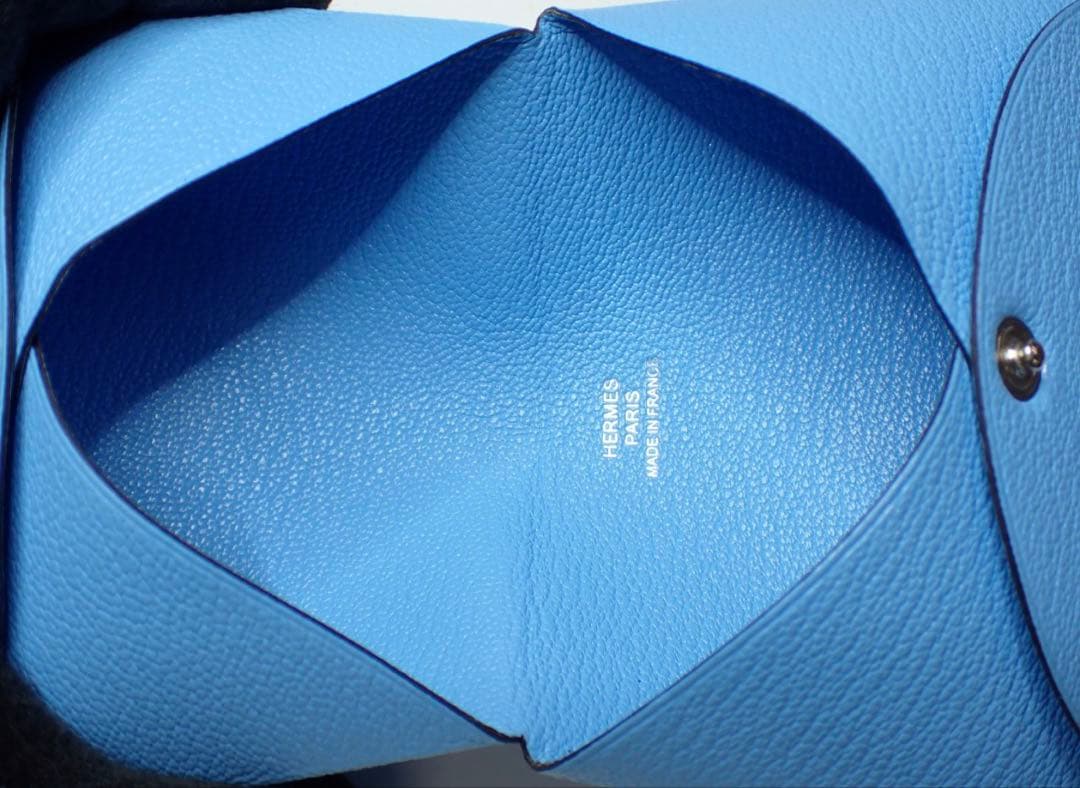 大幅に値下げ！ 未使用 エルメス カードケース カルヴィ シェブルミゾル 水色