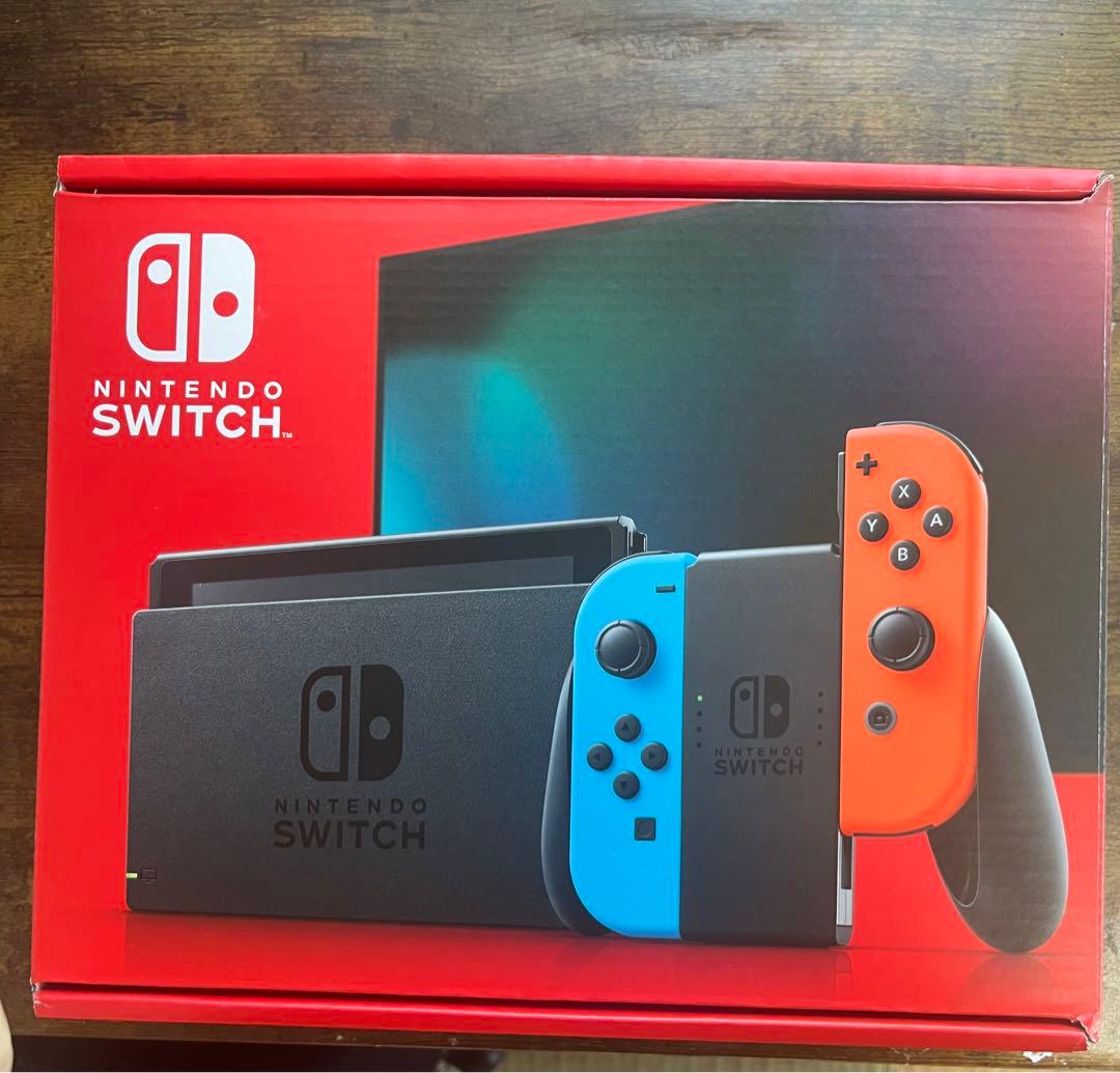 Nintendo Switch 本体 青と赤のジョイコン