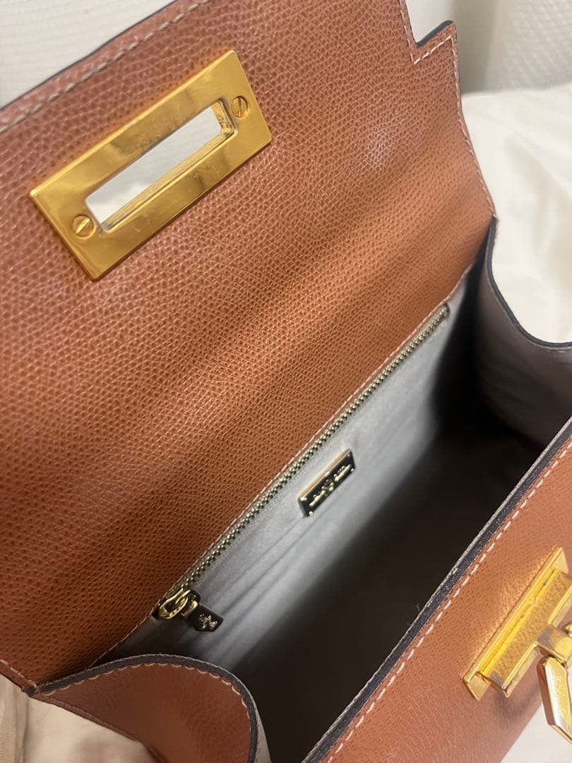 カルボッティ グレタ GRETA ブラウン