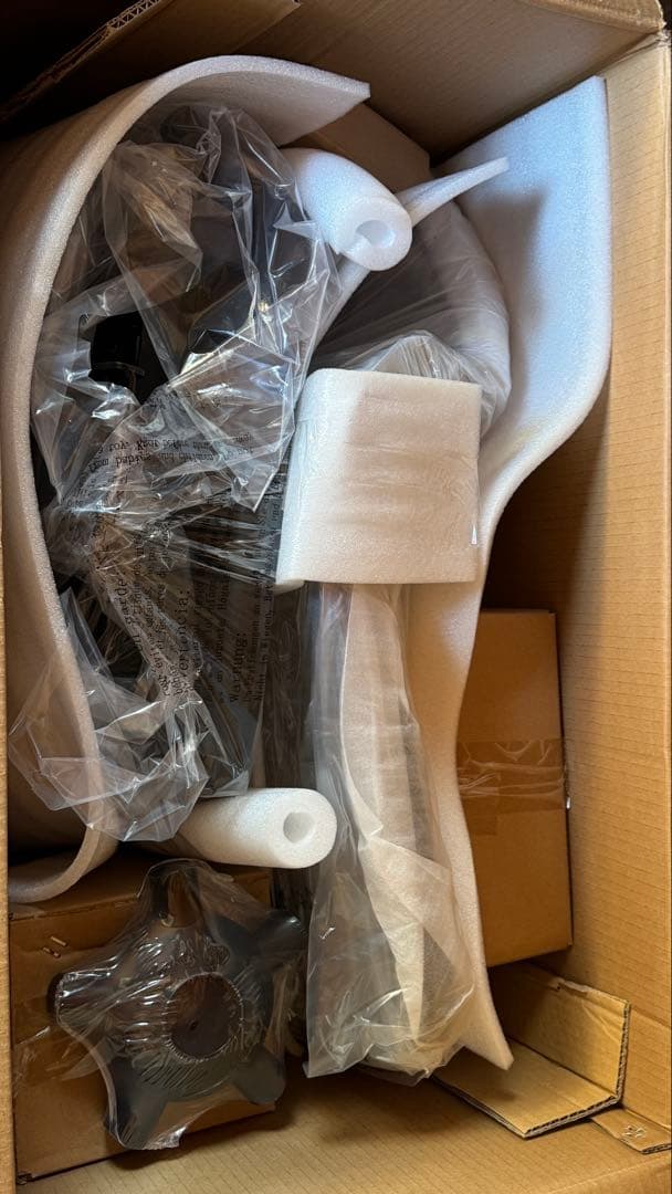 送料無料　オフィスチェア　Komene KMN-ECH-1062E 新品未使用