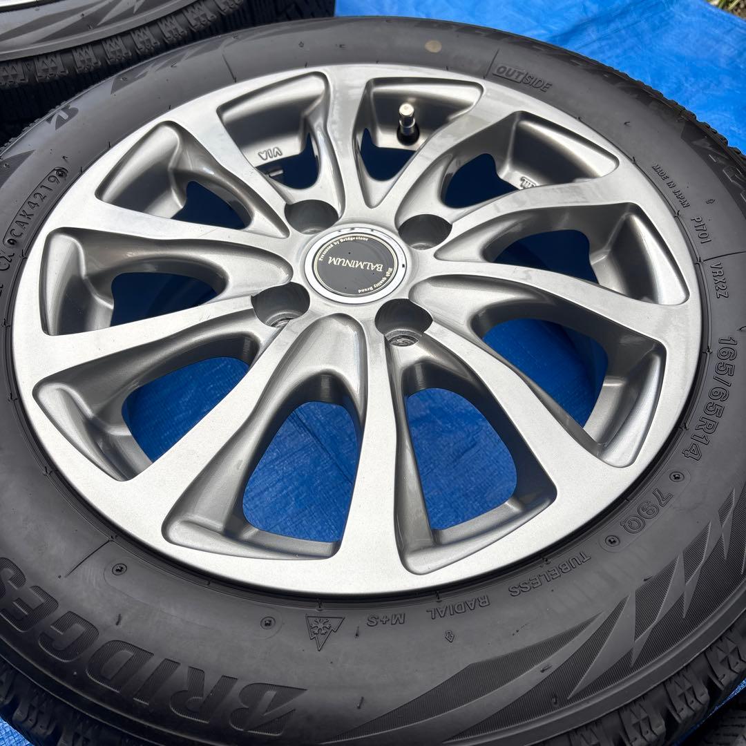 165/65R14スタッドレス4本セット　タンク、ルーミー等に　ブリヂストン製