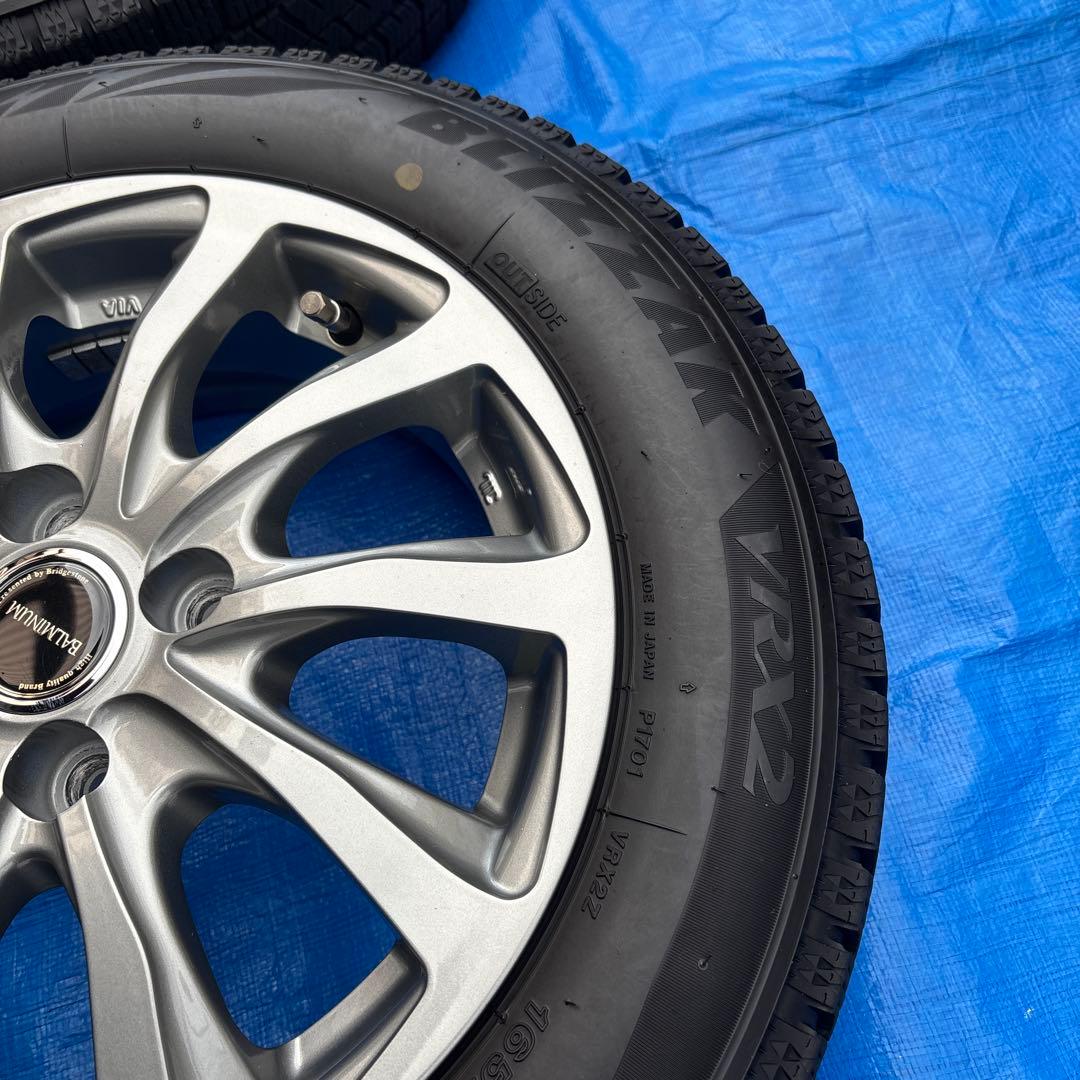 165/65R14スタッドレス4本セット　タンク、ルーミー等に　ブリヂストン製