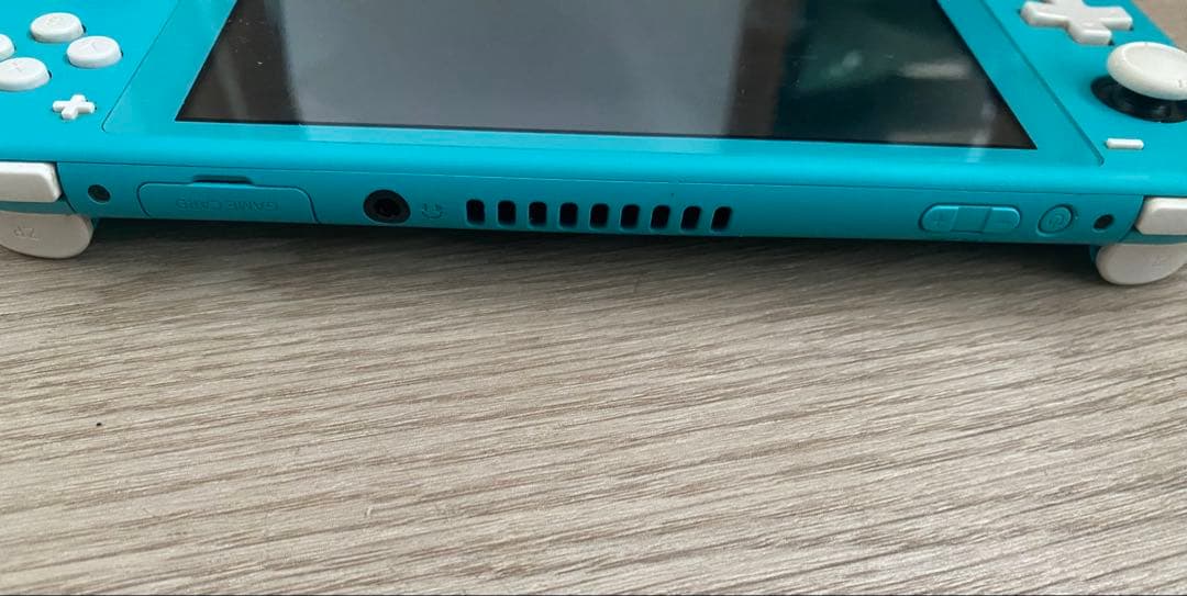 Nintendo Switch Lite ターコイズ 本体と充電器、カバー付き