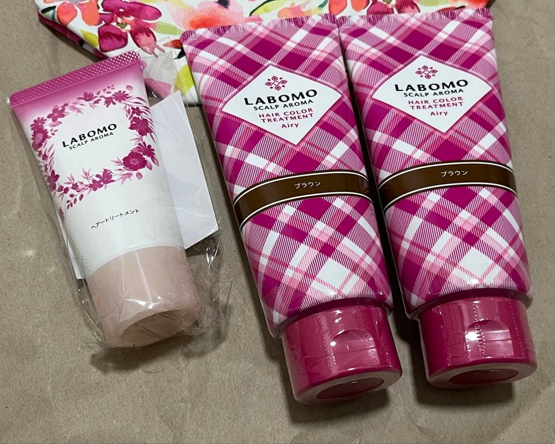 LABOMO スカルプアロマ ヘアカラー トリートメント 2本セット＋バッグ