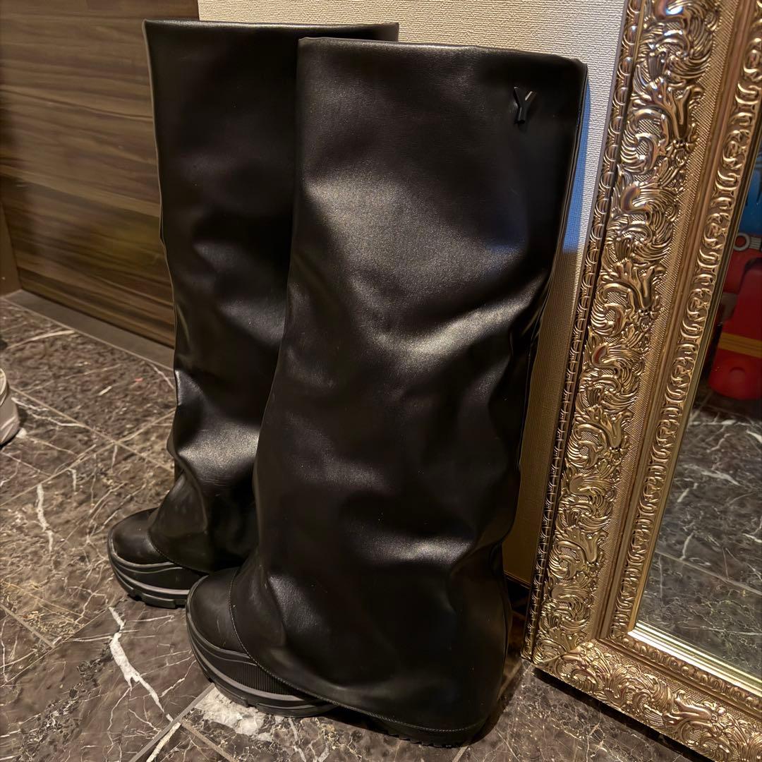 YELLO ONYX ロングブーツ