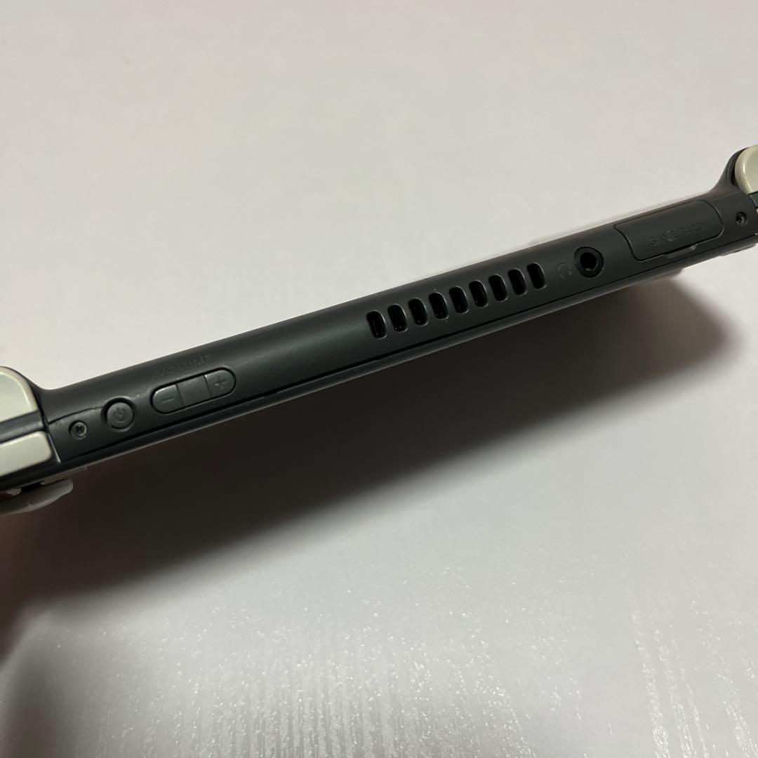 任天堂Switchライト ジャンク グレー 本体のみ