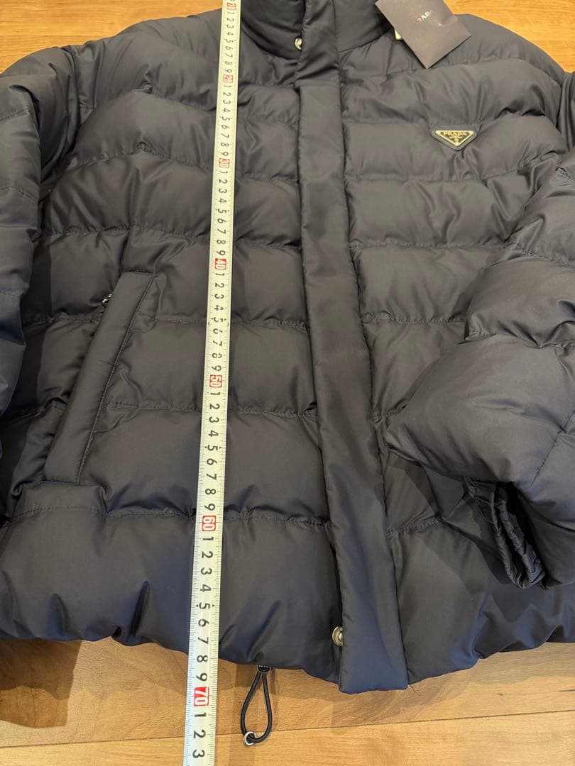 【PRADA】ダウン正規店購入新品未使用品