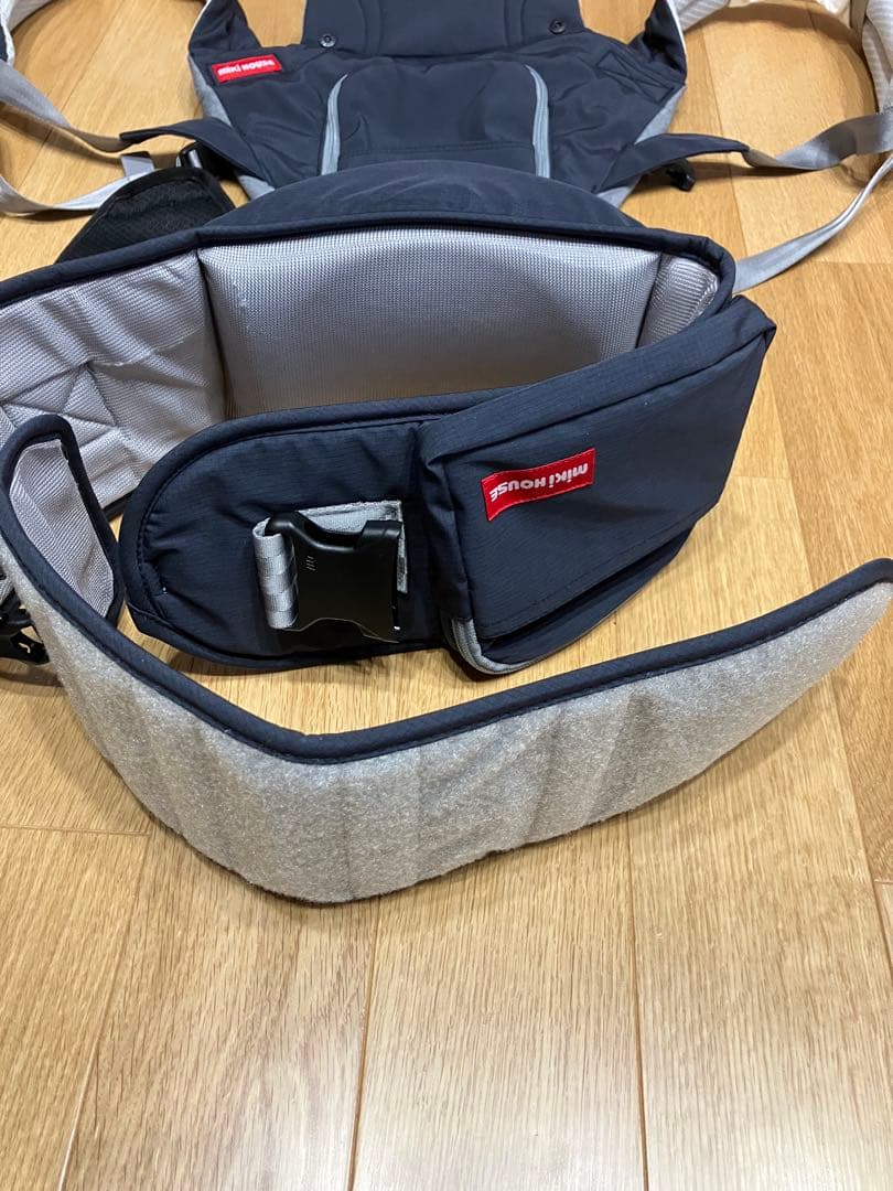 ミキハウス抱っこ紐　ベビーキャリア