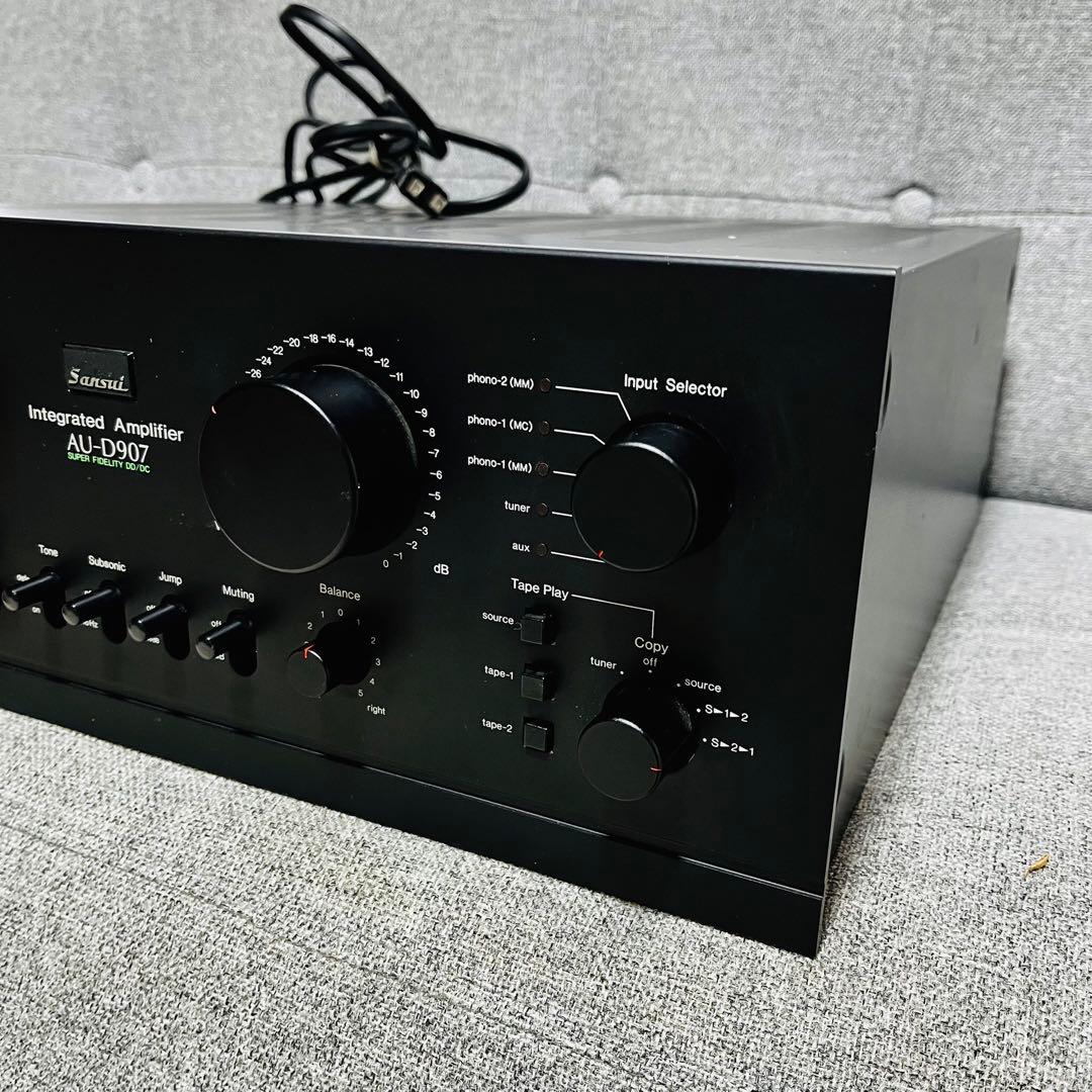 サンスイプリメインアンプ　SANSUI AU-D907