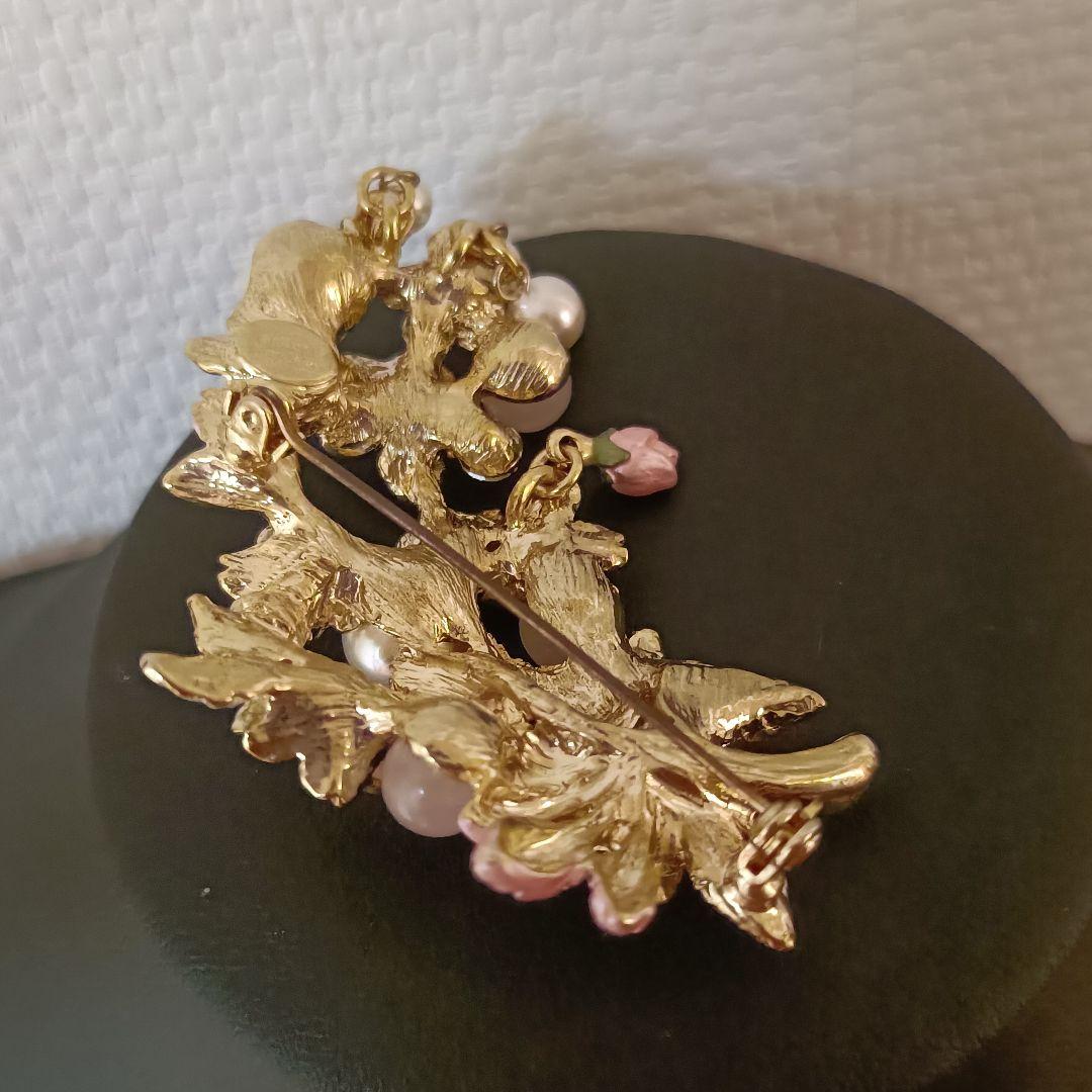 VENDOME BOUTIQUE/ヴァンドーム　ブローチ フラワー　ピンク