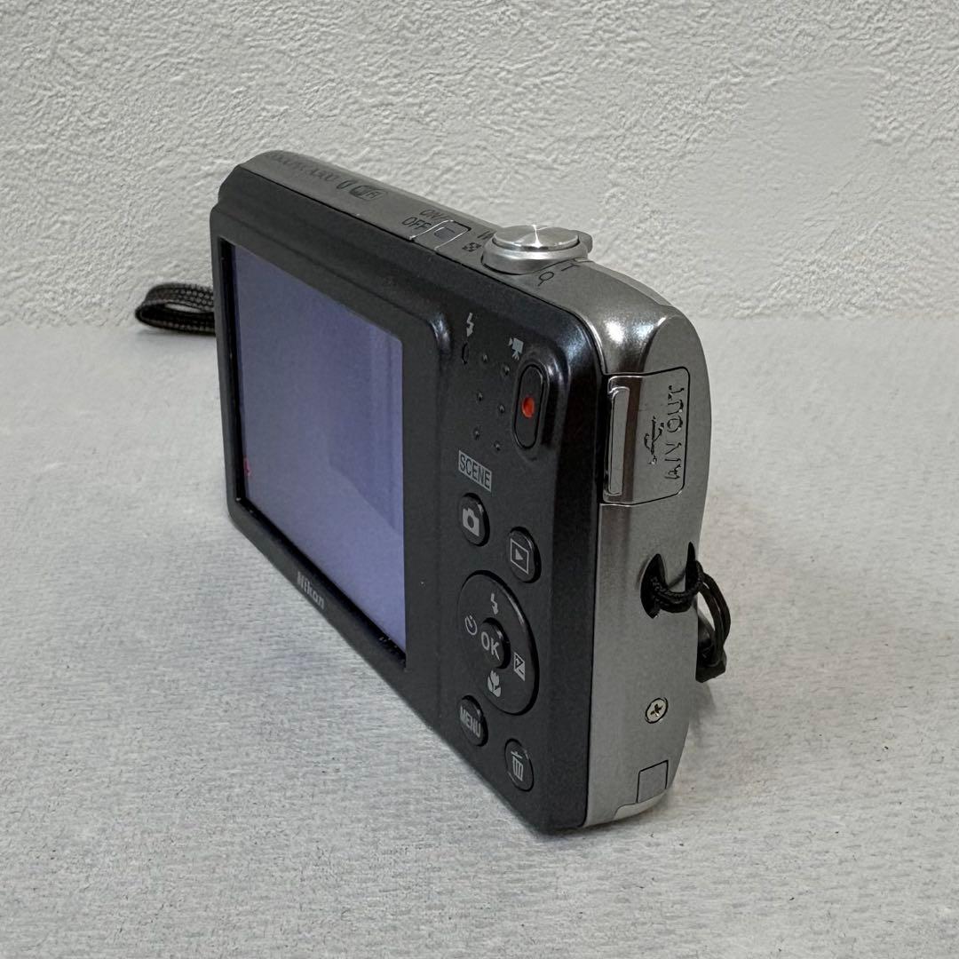 【美品稼動品】Nikon coolpix A300 ニコン　コンデジ　シルバー