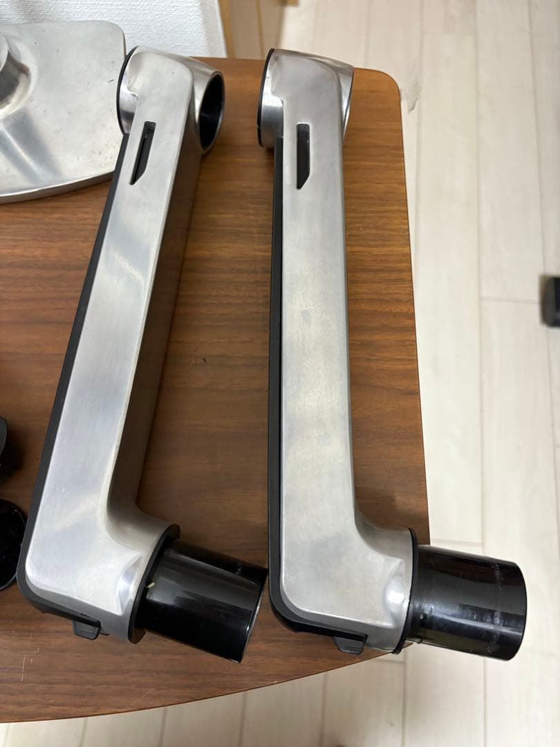 エルゴトロン LXデュアル デスク マウント アーム スタッキング