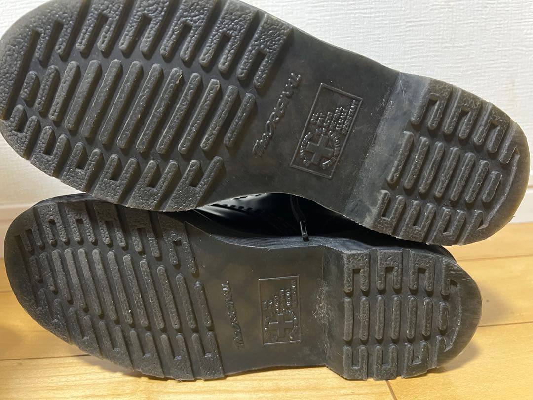 Dr. Martens ドクターマーチン 8ホールブーツ ブラック