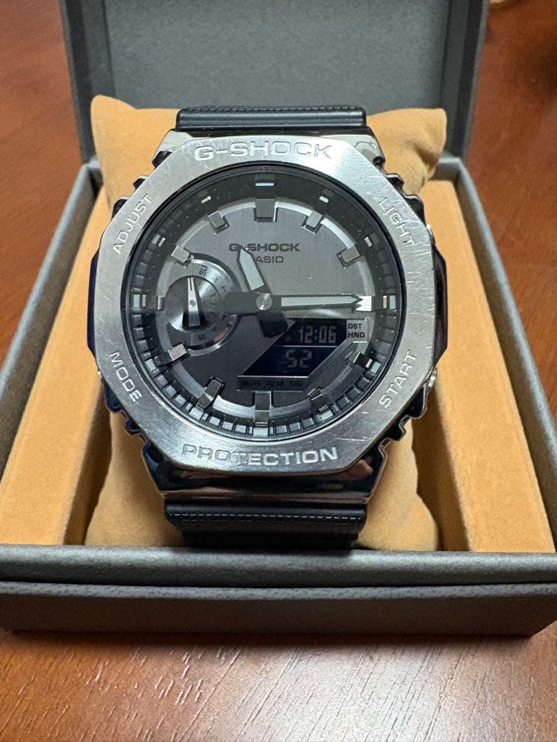 G-SHOCK GA-2100 シルバー/ブラック