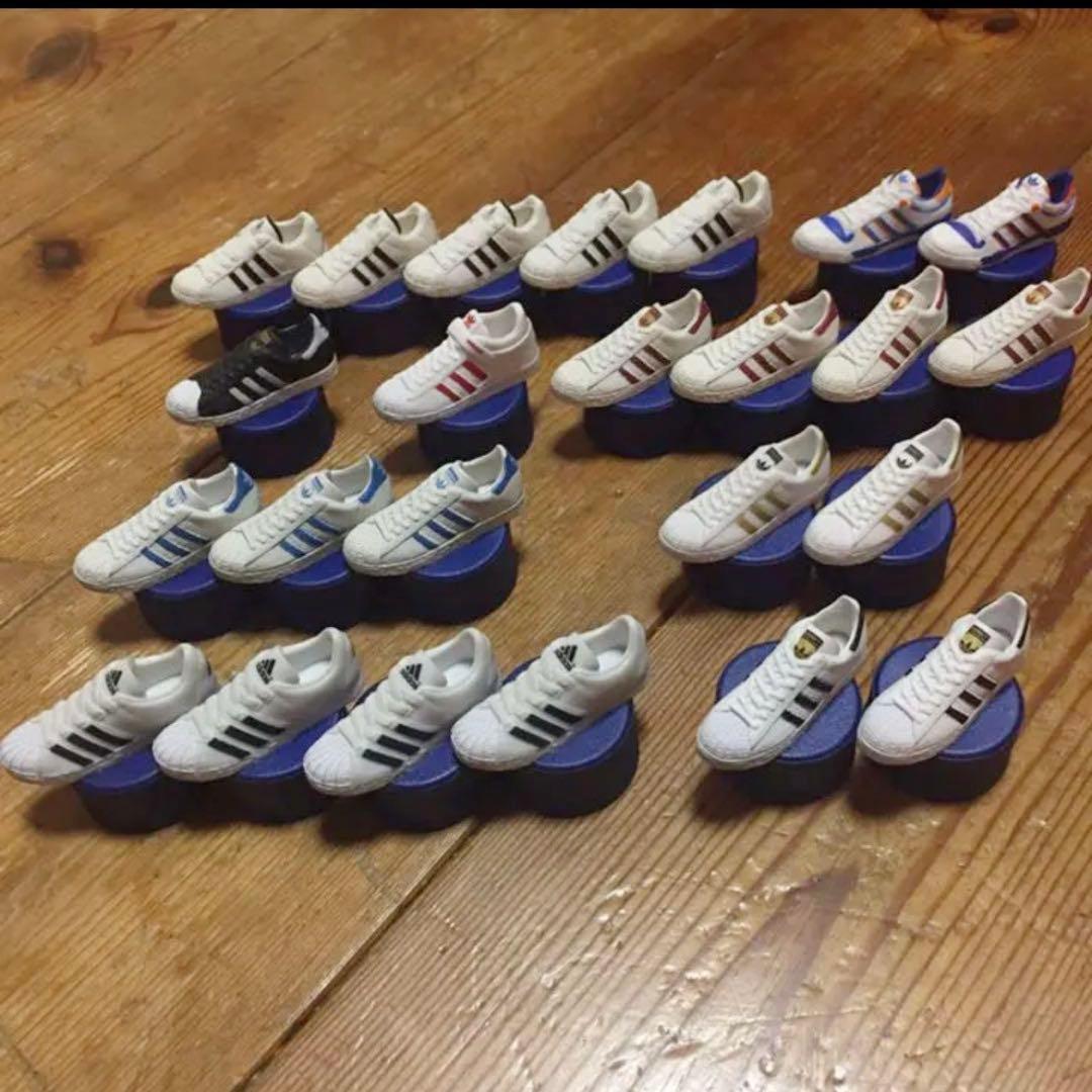adidas×PEPSI ボトルキャップ 110個 スニーカー アディダス