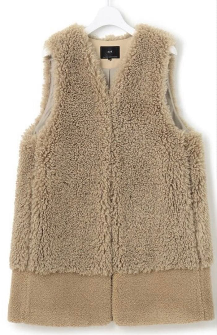 本日のみの価格です23区ECOPEL カーリーファーコンビ ジレ