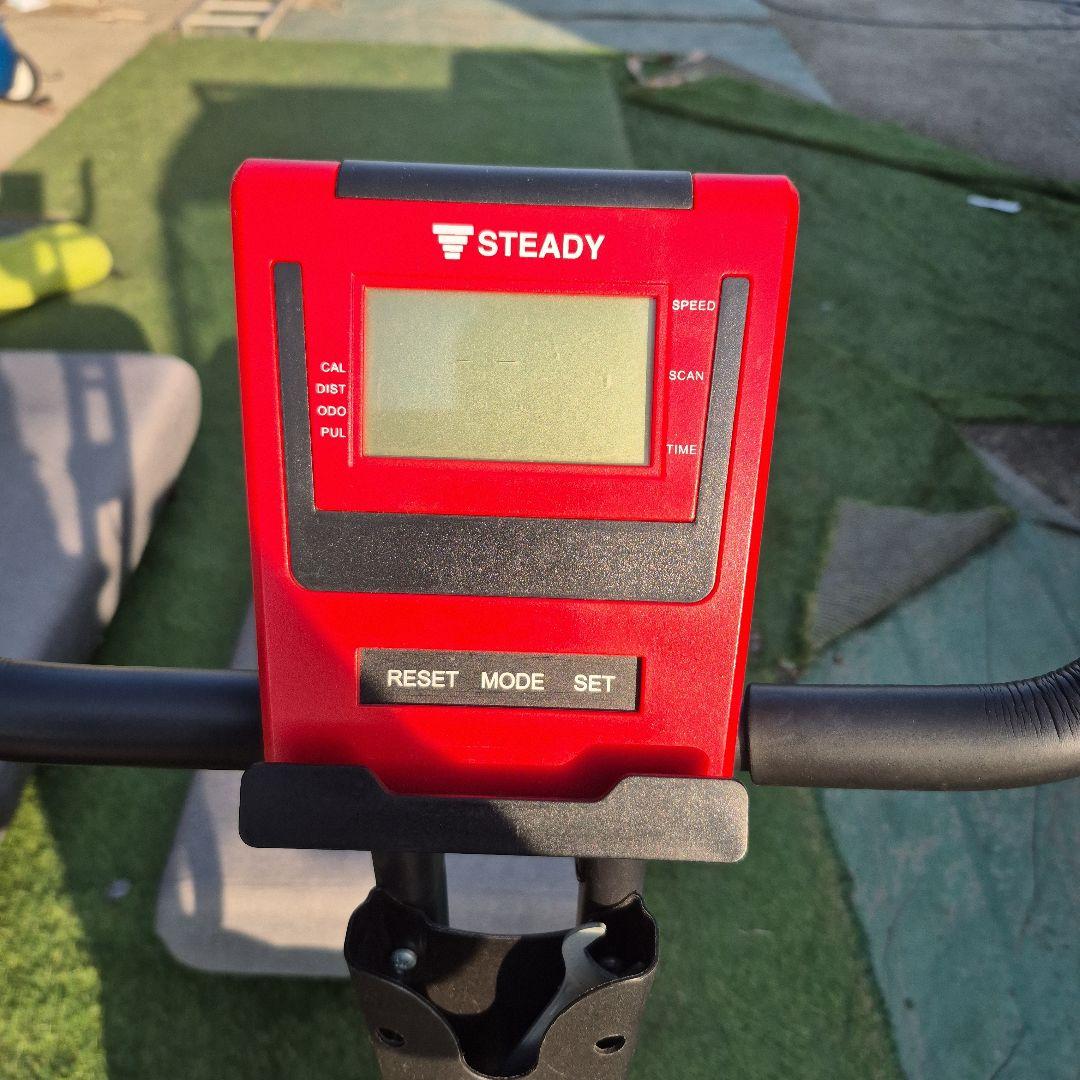 STEADY ルームバイク　エアロバイク　現地引き取り