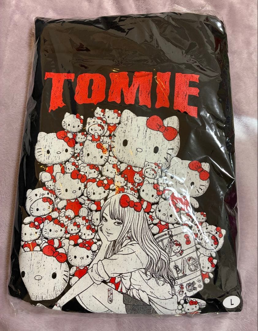 伊藤潤二 サンリオ パーカー ギャル富江　ハローキティ　L 新品 富江