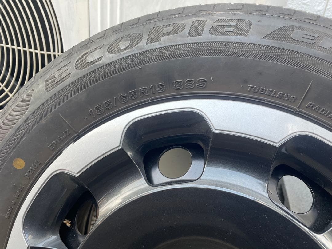 185/65R15 シエンタ　純正外し