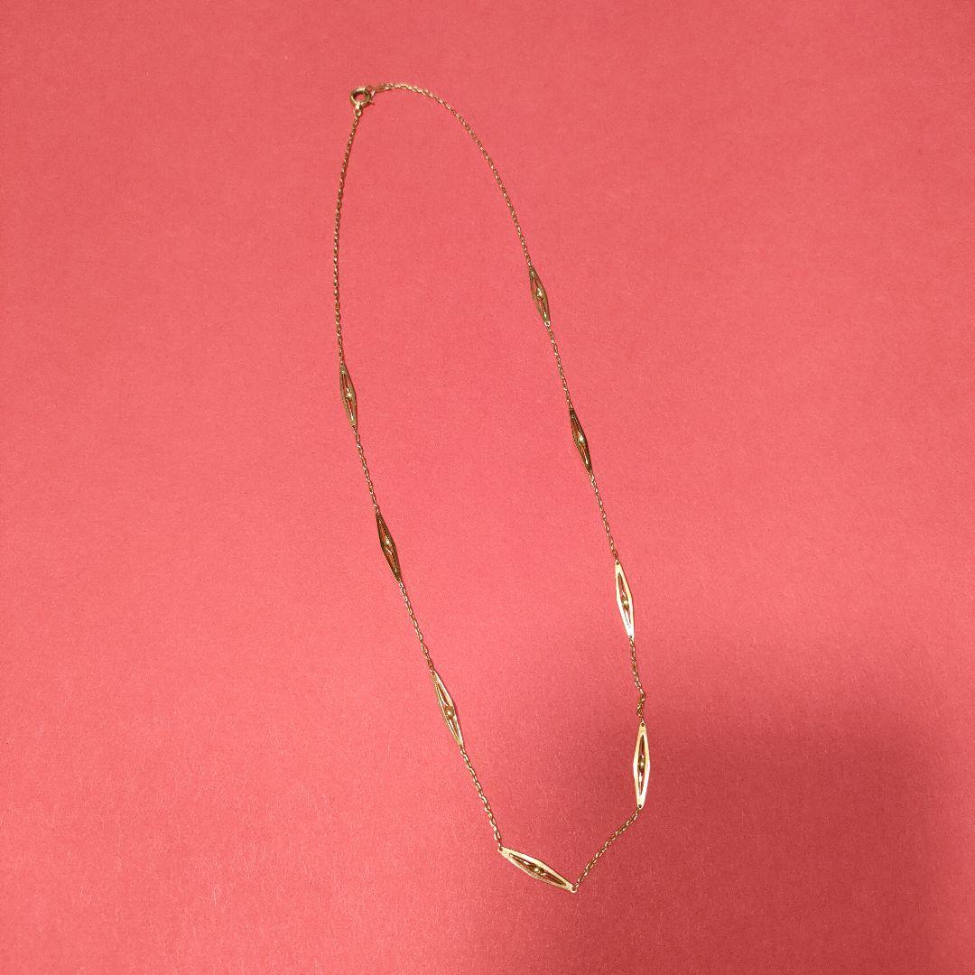 ゴールド　ネックレス　チェーンと装飾付き　刻印無し　２．２g