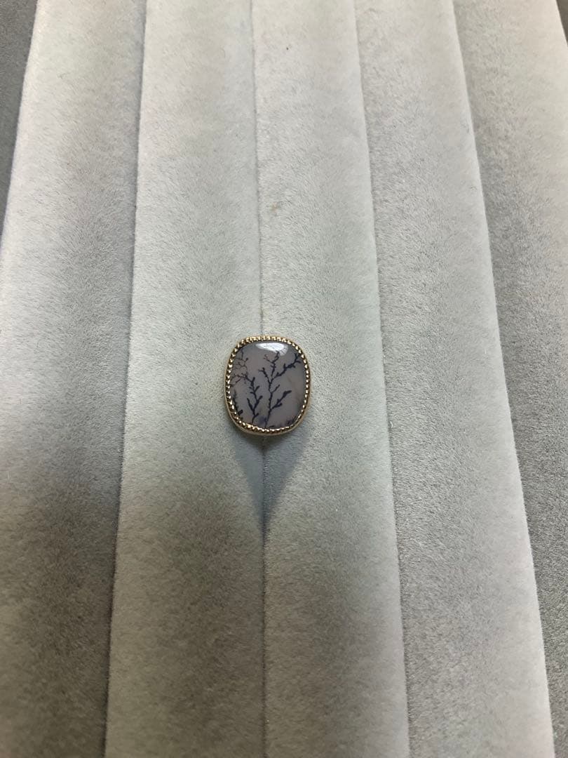 デンドリティッククォーツ　ピアス　片耳