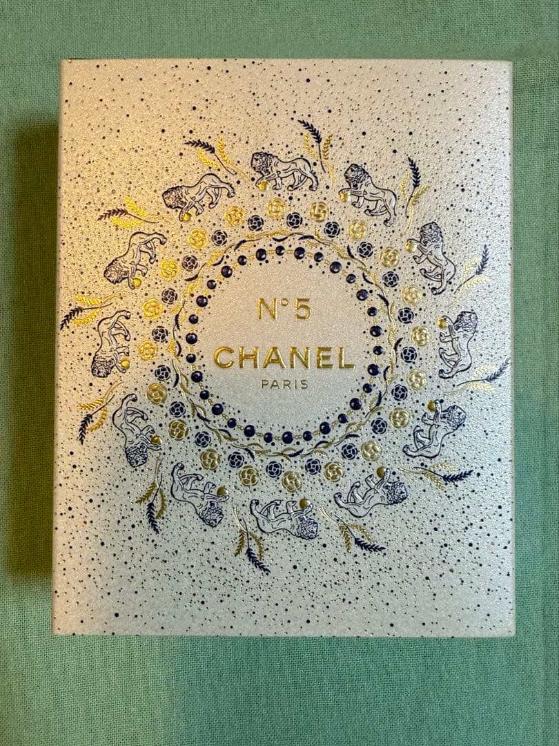 【新品】シャネル N°5 オードゥパルファム　パーススプレイコメット 3x7ml