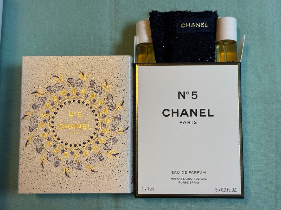 【新品】シャネル N°5 オードゥパルファム　パーススプレイコメット 3x7ml