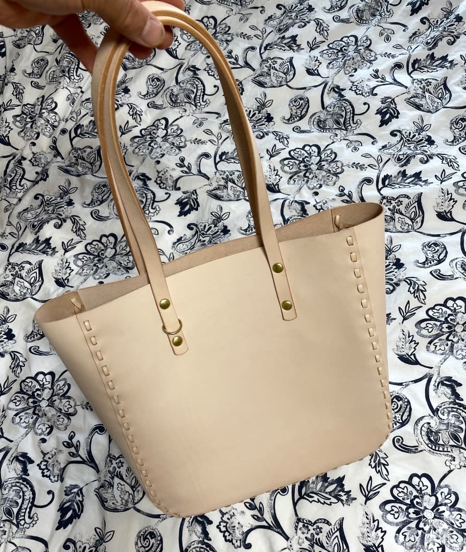 夏 即購入大歓迎さん専用 ヌメ革レース編みバック2点セット