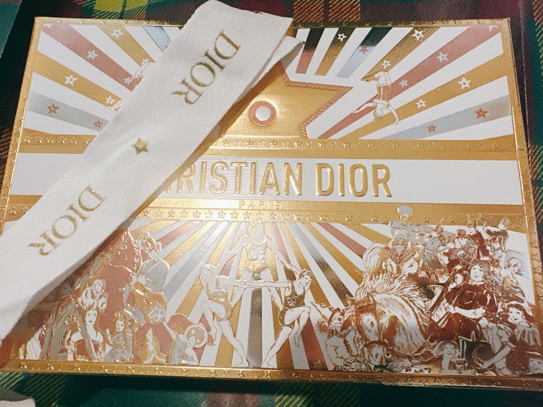 Dior クチュール マルチユース パレット 2025 ホリデー