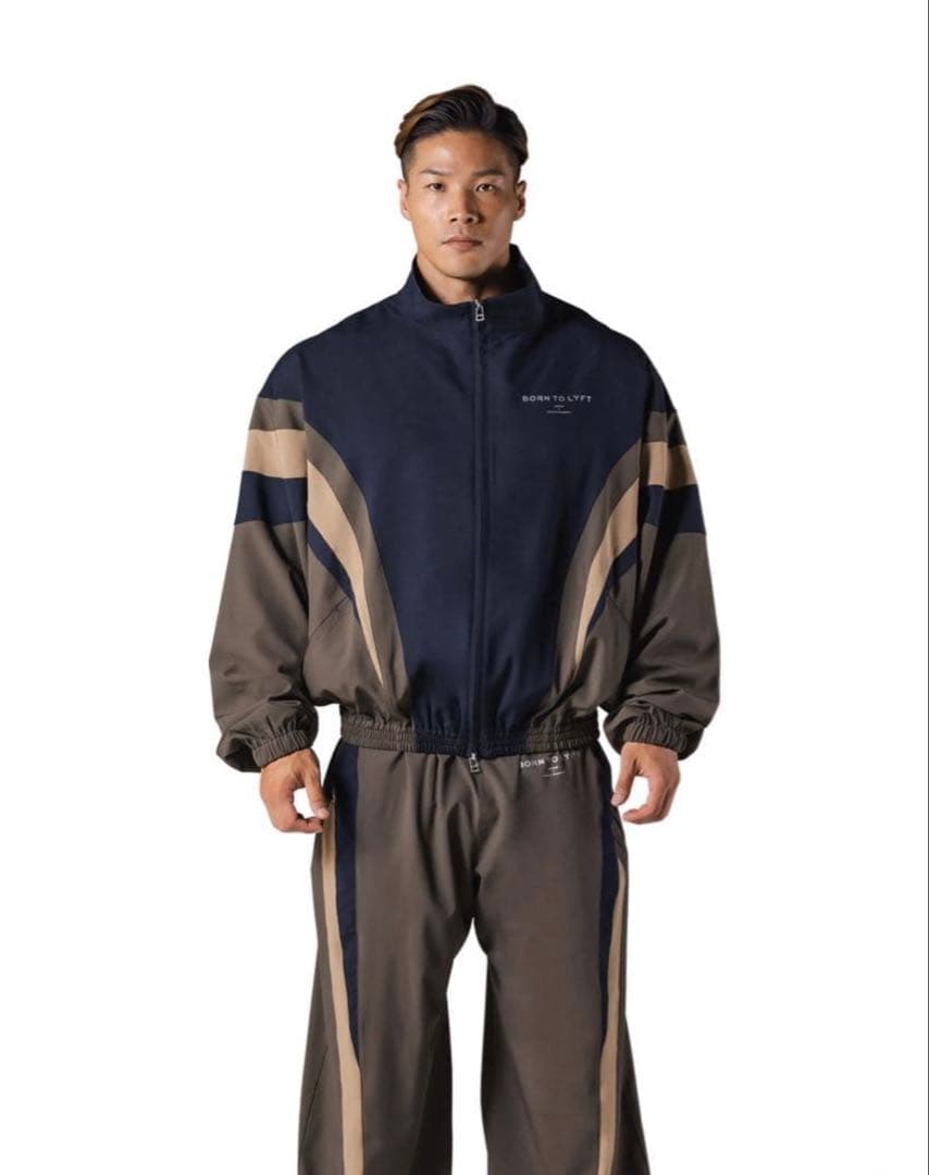 LÝFT 2LINE OVERSIZE TRACK JACKET 上のみ