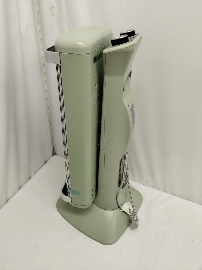 アラジン2021年製 遠赤グラファイトヒーター　グリーン　AEH-2G10AJ