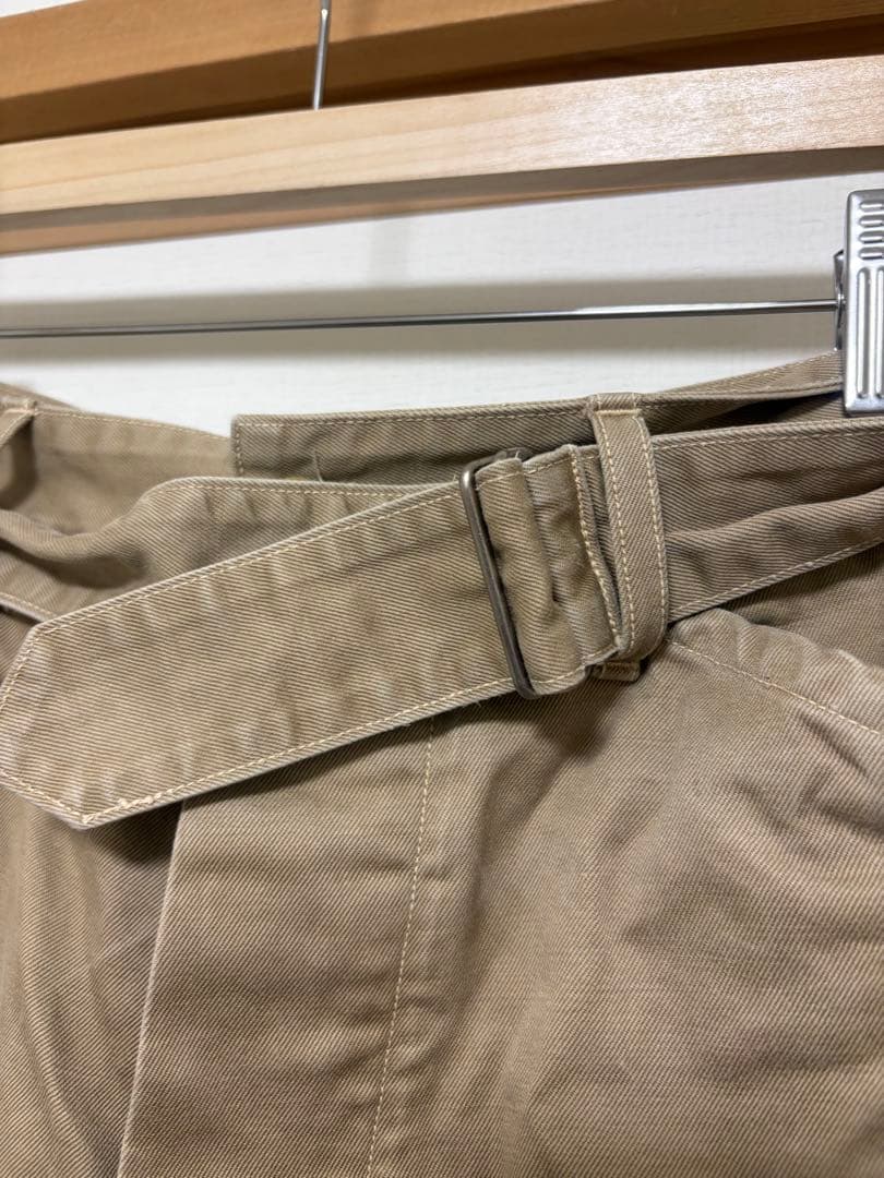 COMOLI コモリ　ベルテッドチノパンツ　サイズ1