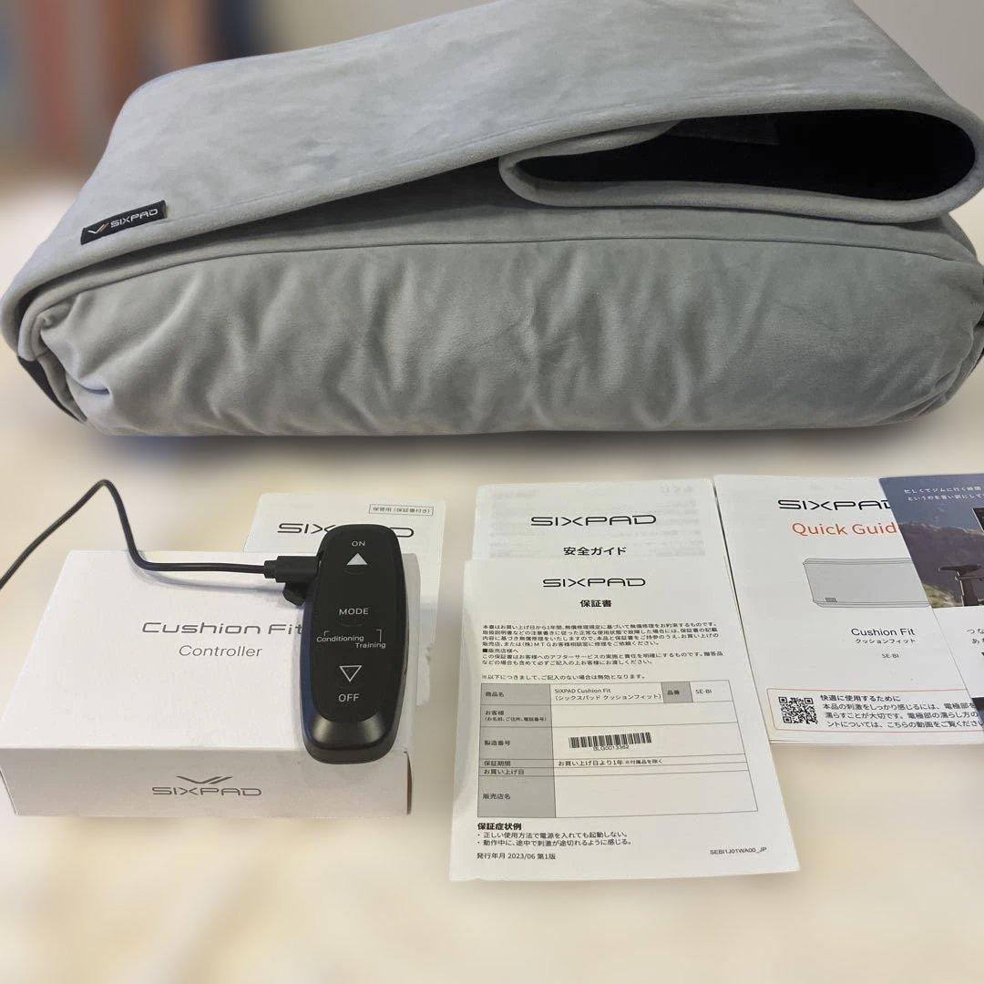 P*ん様 保証書付き！SIXPAD。余り出回らないエクササイズ！巻ける所なら何処