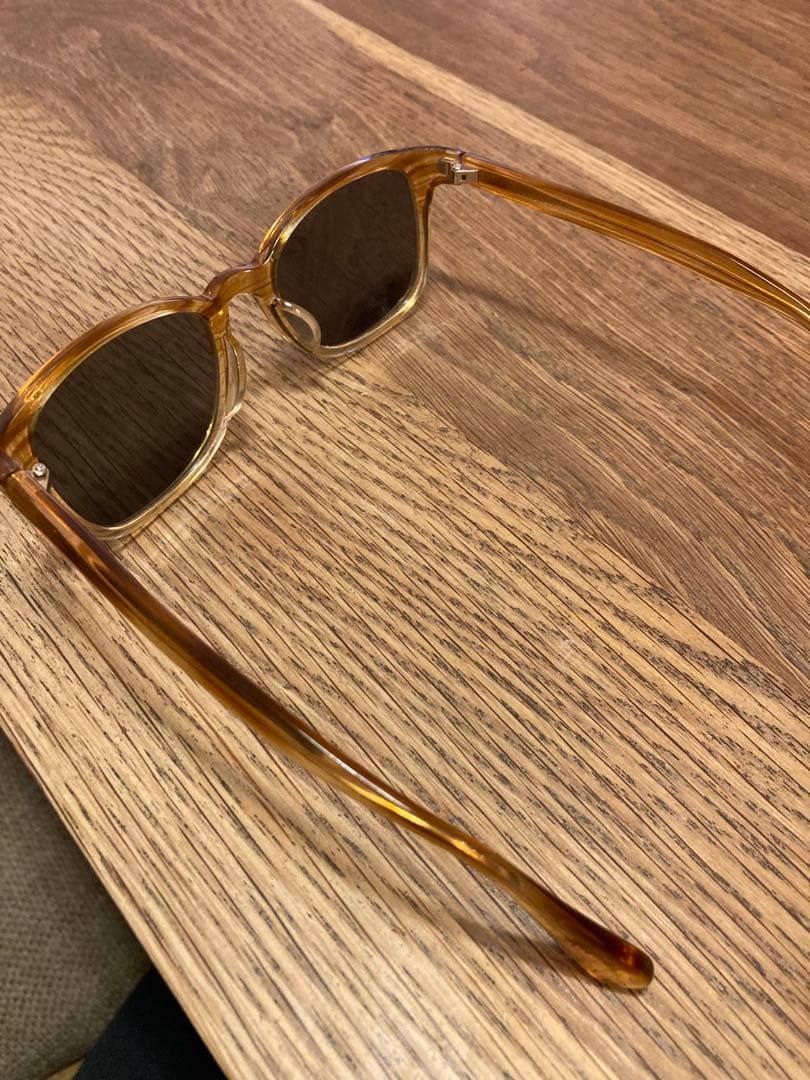 小物 OLIVER PEOPLES Argyle