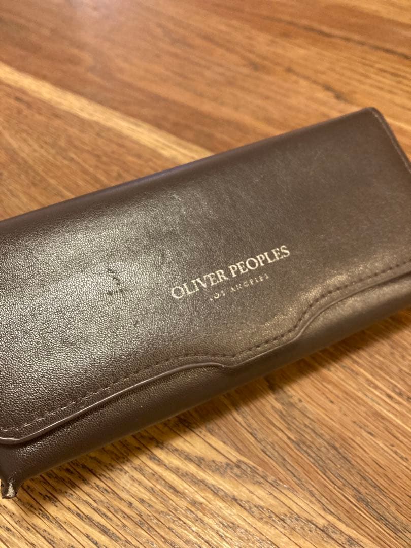 小物 OLIVER PEOPLES Argyle