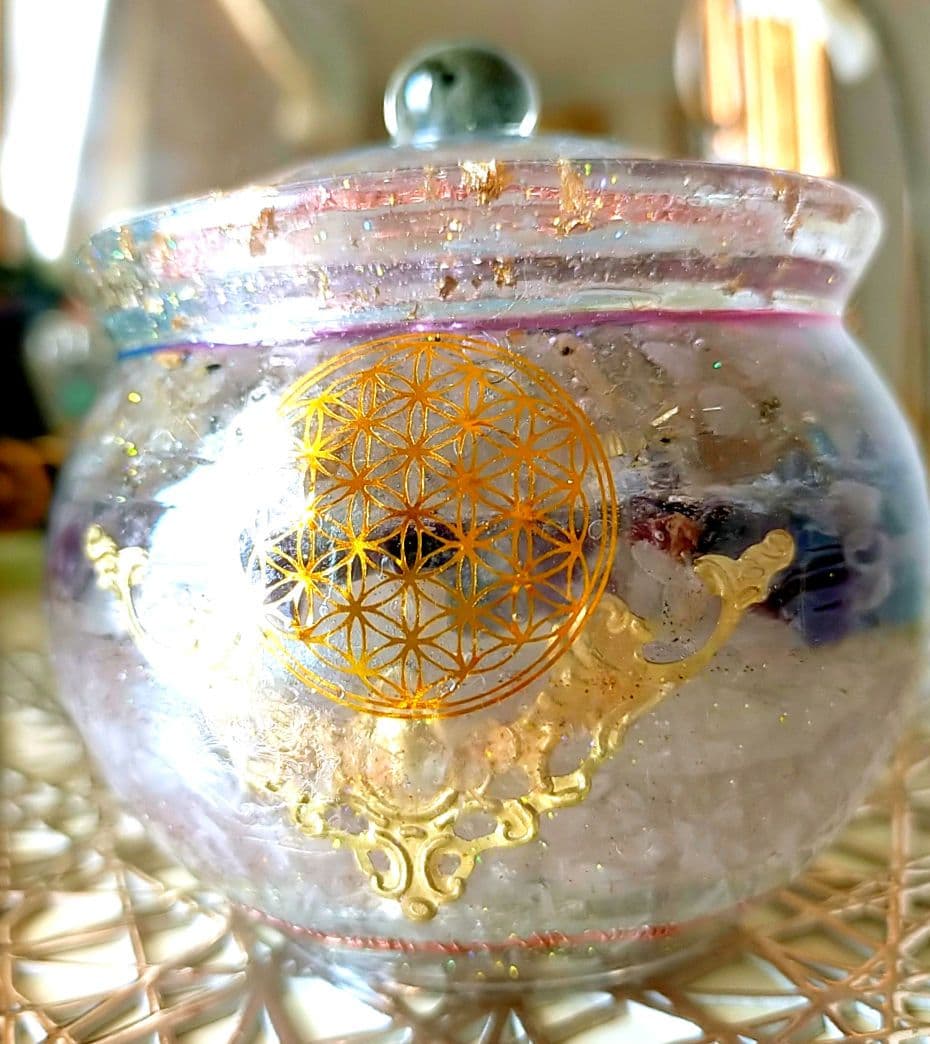 オルゴナイト　魔法壺　一点のみ　浄化　引き寄せ　開運　活性化　インテリア　奇跡