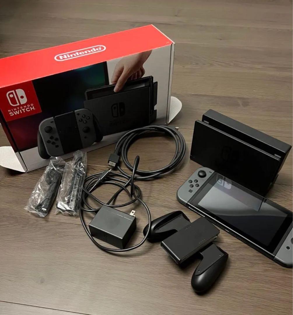 Nintendo Switch ニンテンドースイッチ　本体　ブラック